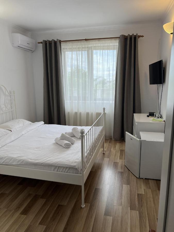 Vila Ann Hotel Eforie Nord Buitenkant foto